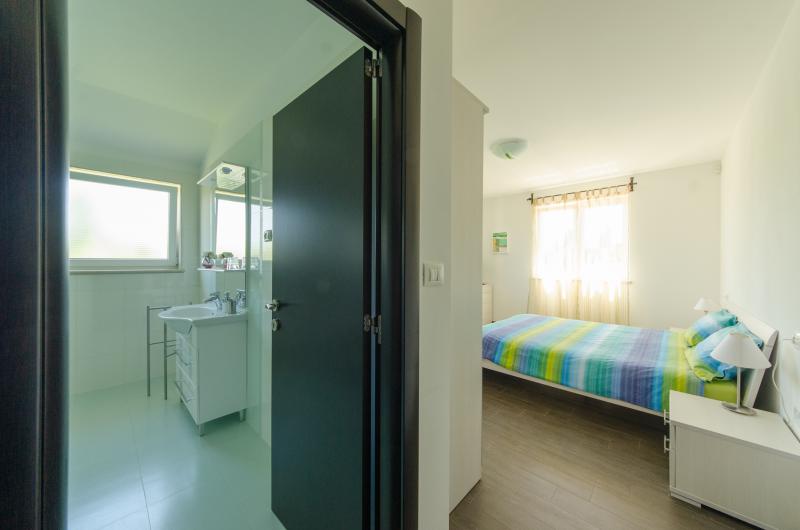 Photos for house 643910