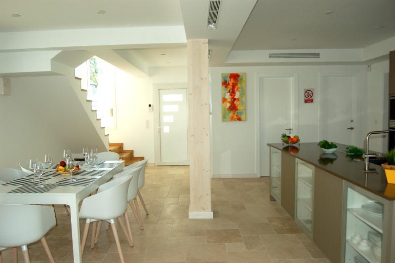 Photos for house 643945