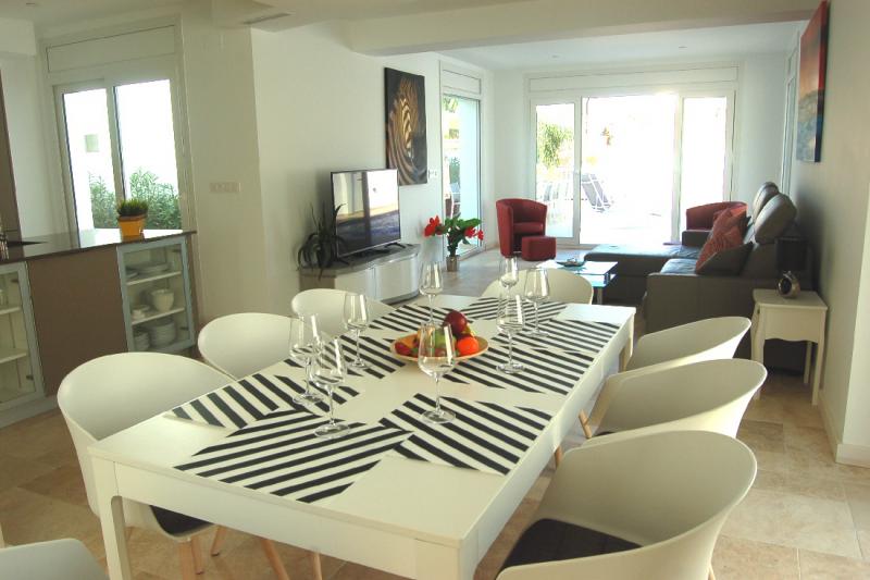 Photos for house 643945