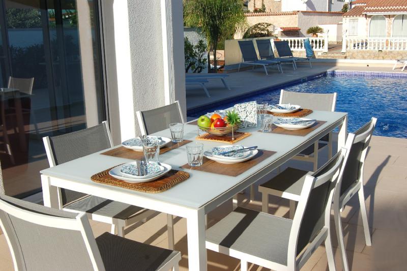 Photos for house 643945