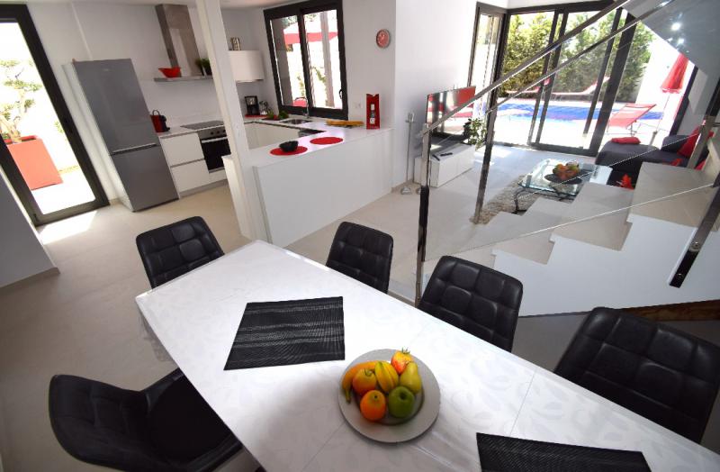 Photos for house 643946