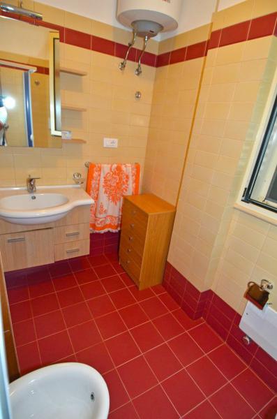 Photos for house 643947