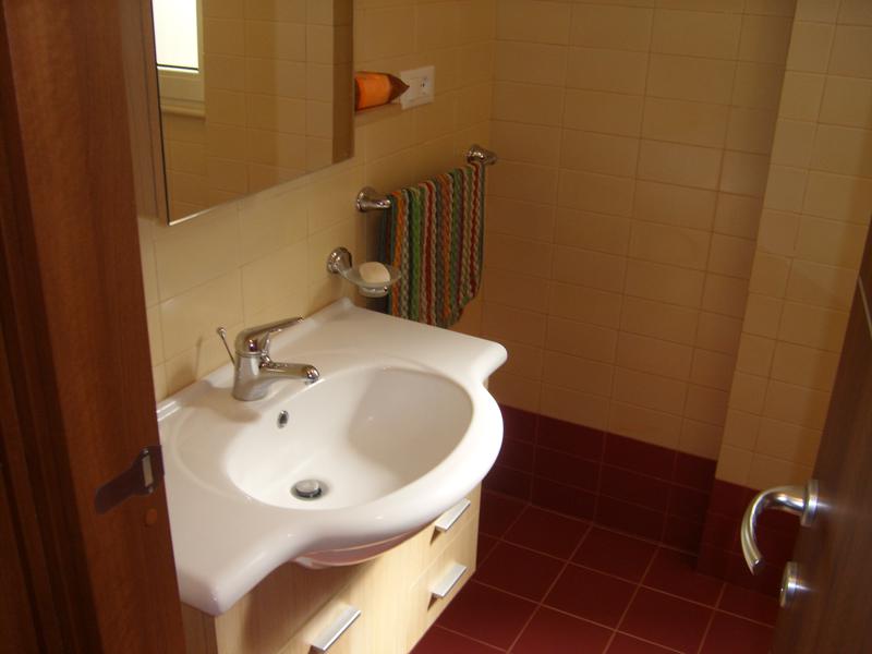 Photos for house 643947