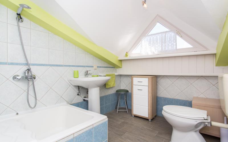 Photos for house 643950