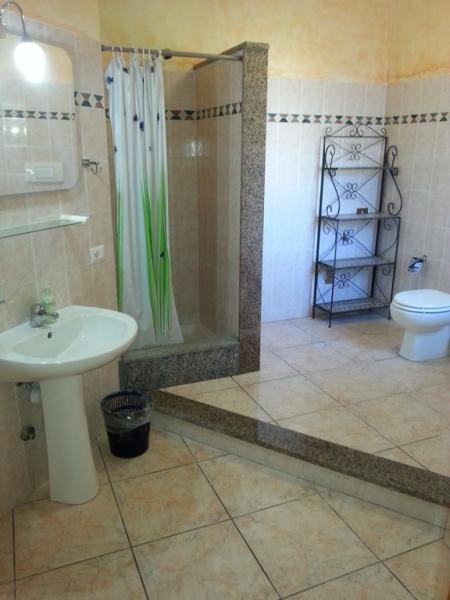 Photos for house 643952