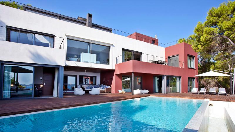 Photos for house 643963