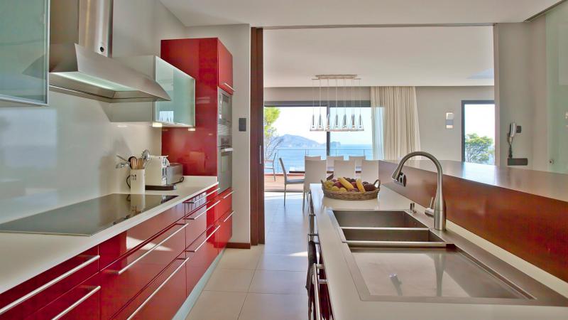 Photos for house 643963