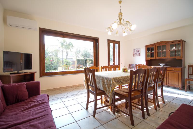 Photos for house 643971