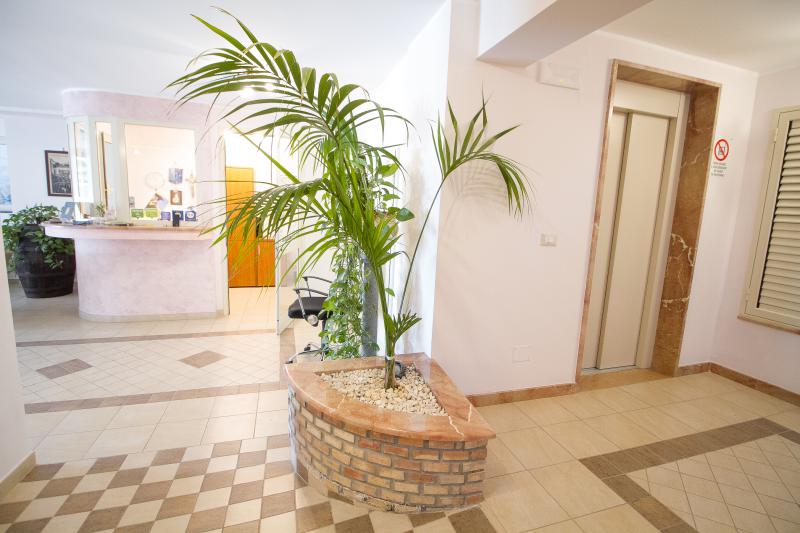 Photos for house 643974