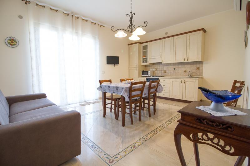 Photos for house 643974