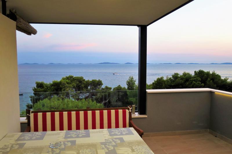 Photos for house 643994