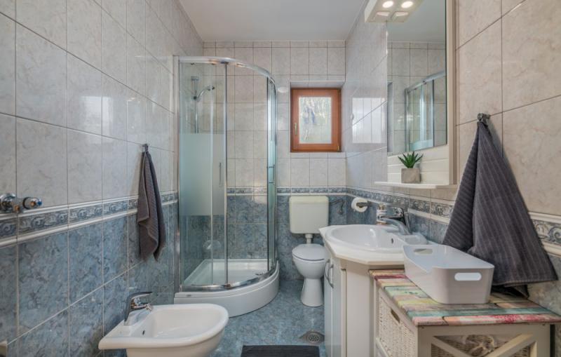 Photos for house 643996