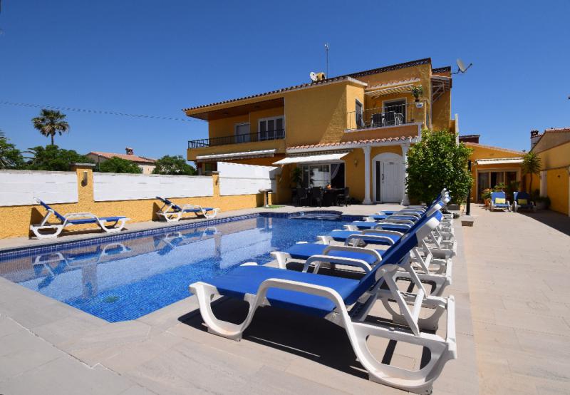 Photos for house 643999