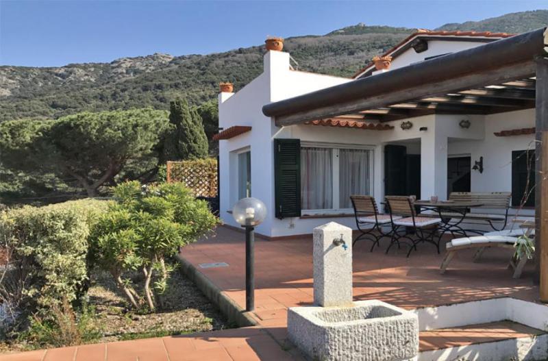 Photos for house 644008