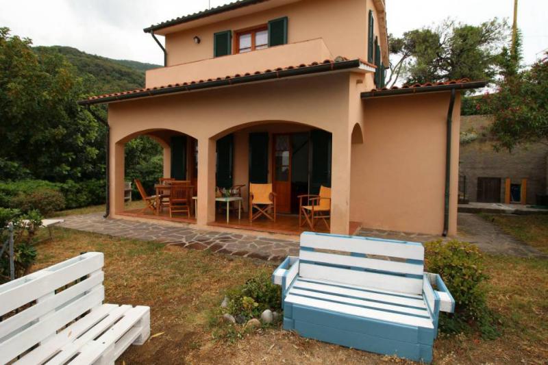 Photos for house 644011