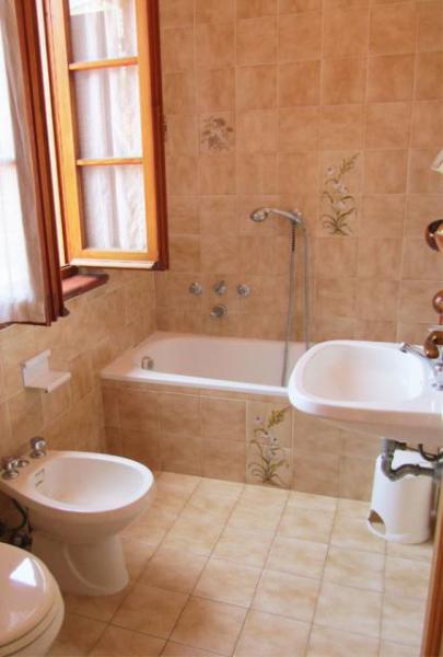 Photos for house 644011