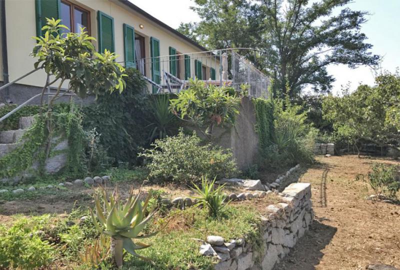 Photos for house 644012