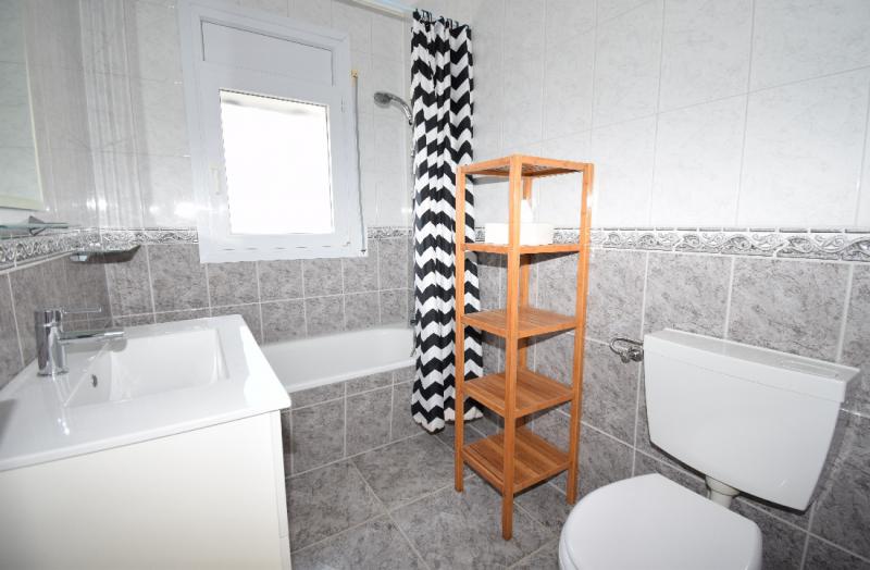 Photos for house 644015