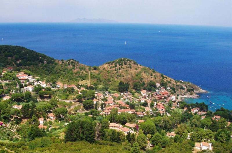 Photos for house 644026