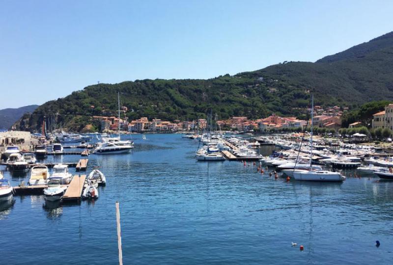 Photos for house 644031