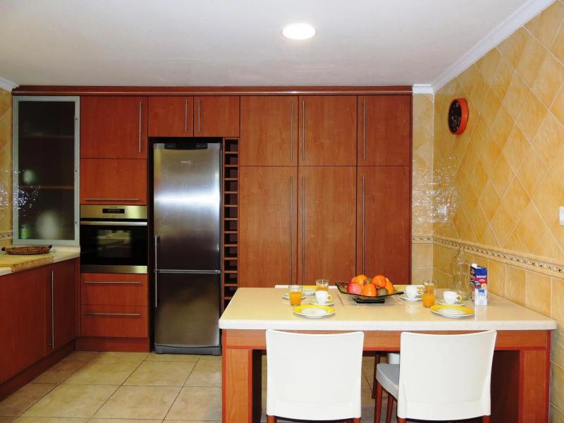 Photos for house 644038