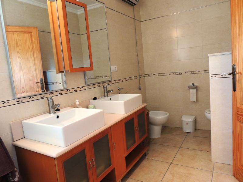 Photos for house 644038