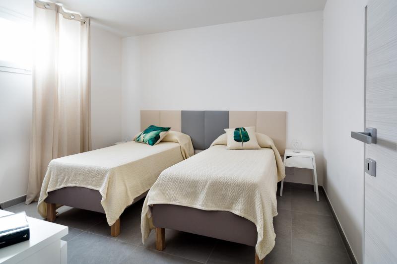 Photos for house 644039