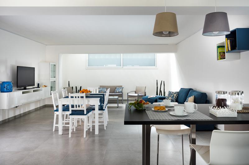 Photos for house 644039