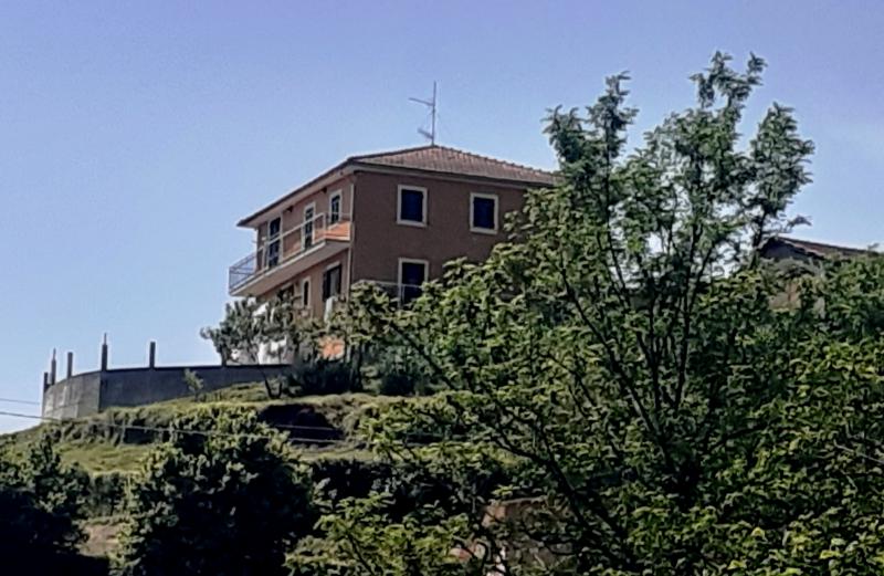 Photos for house 644040