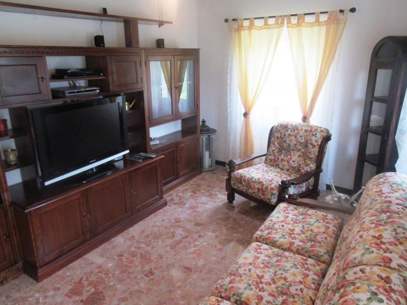 Photos for house 644040