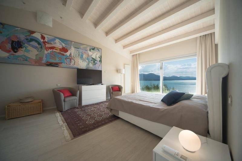 Photos for house 644074