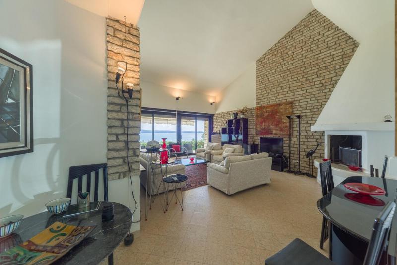 Photos for house 644074