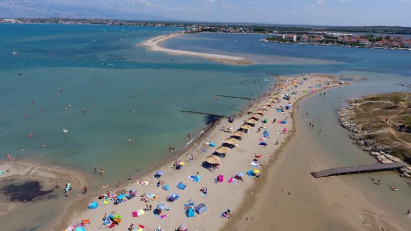 Photos for house 644076