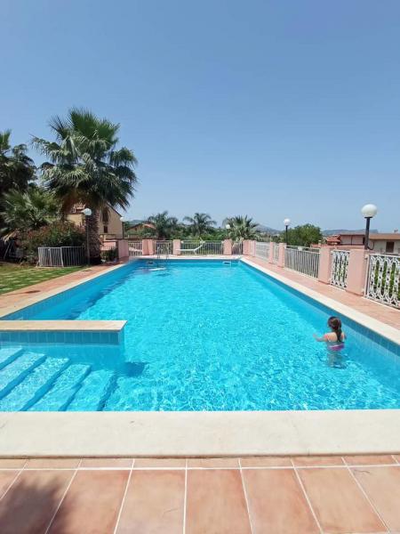 Photos for house 644079