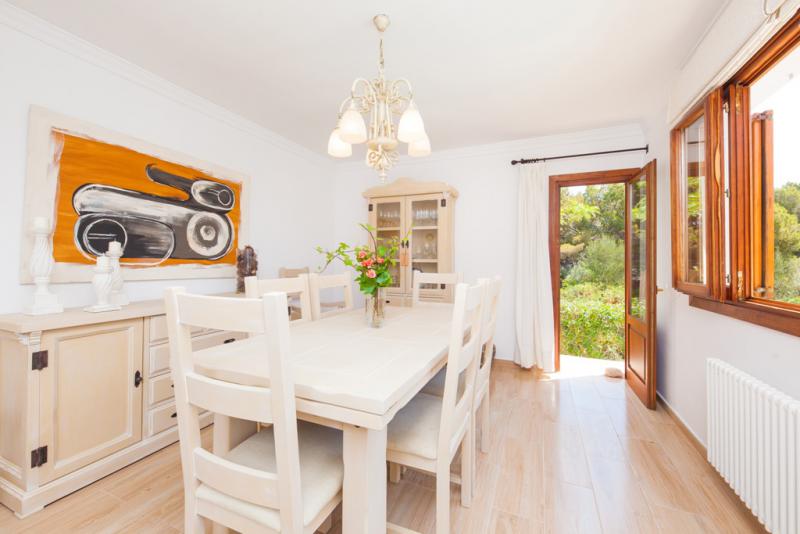 Photos for house 644090