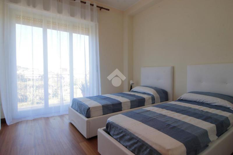 Photos for house 644098