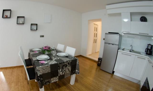 Photos for house 640819