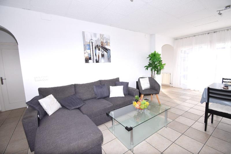 Photos for house 640860