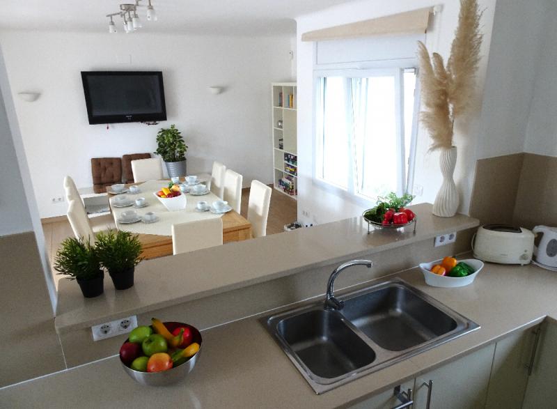 Photos for house 640861