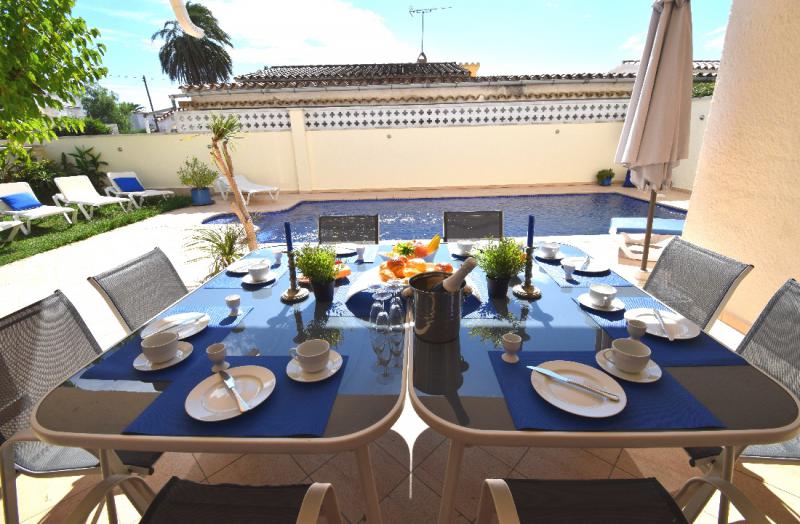 Photos for house 640861