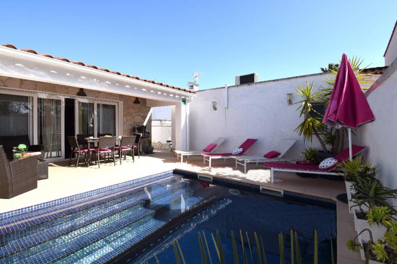 Photos for house 640868