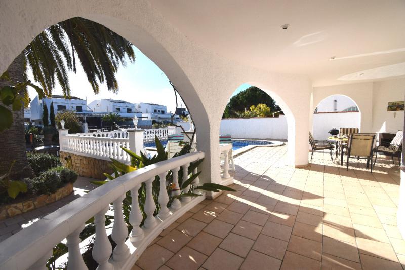 Photos for house 640871