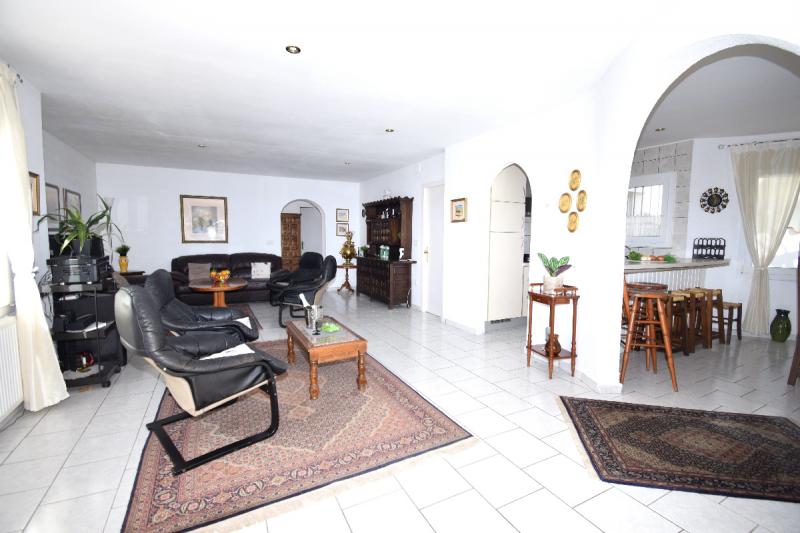 Photos for house 640871