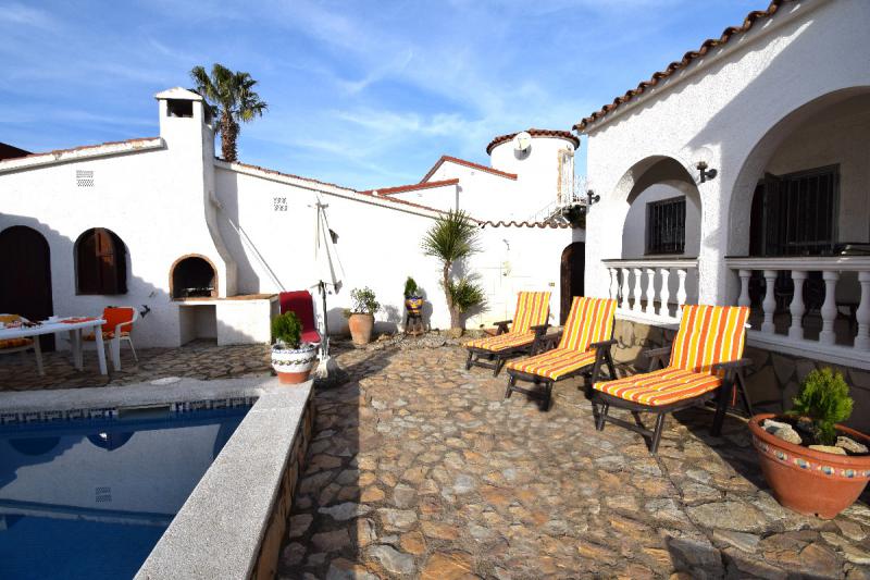 Photos for house 640872