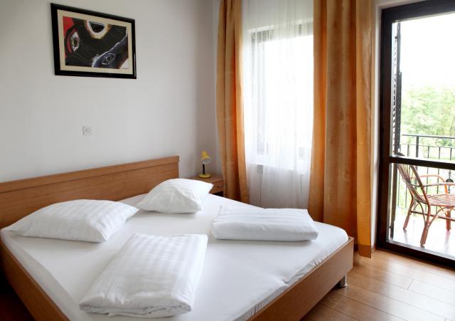 Photos for house 640911