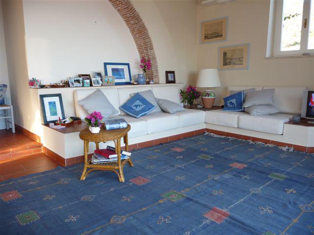 Photos for house 640914