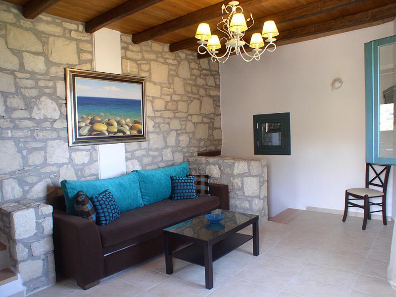 Photos for house 649859