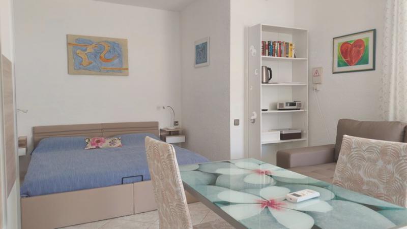 Photos for house 649861