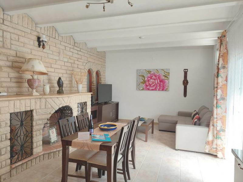 Photos for house 649862