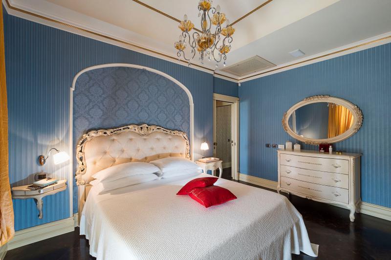 Photos for house 649870